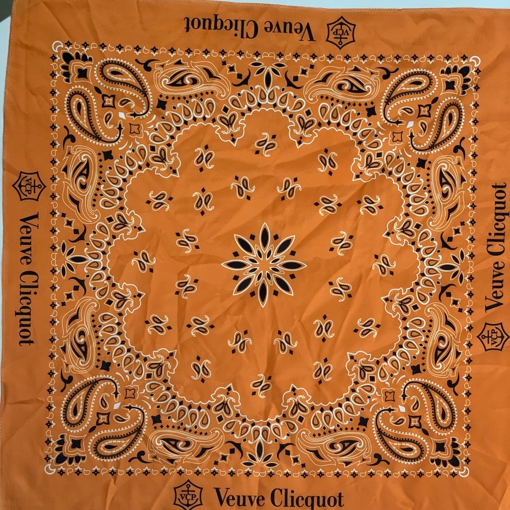 #VeuveParty Bandana Style Cloth Napkin Pair